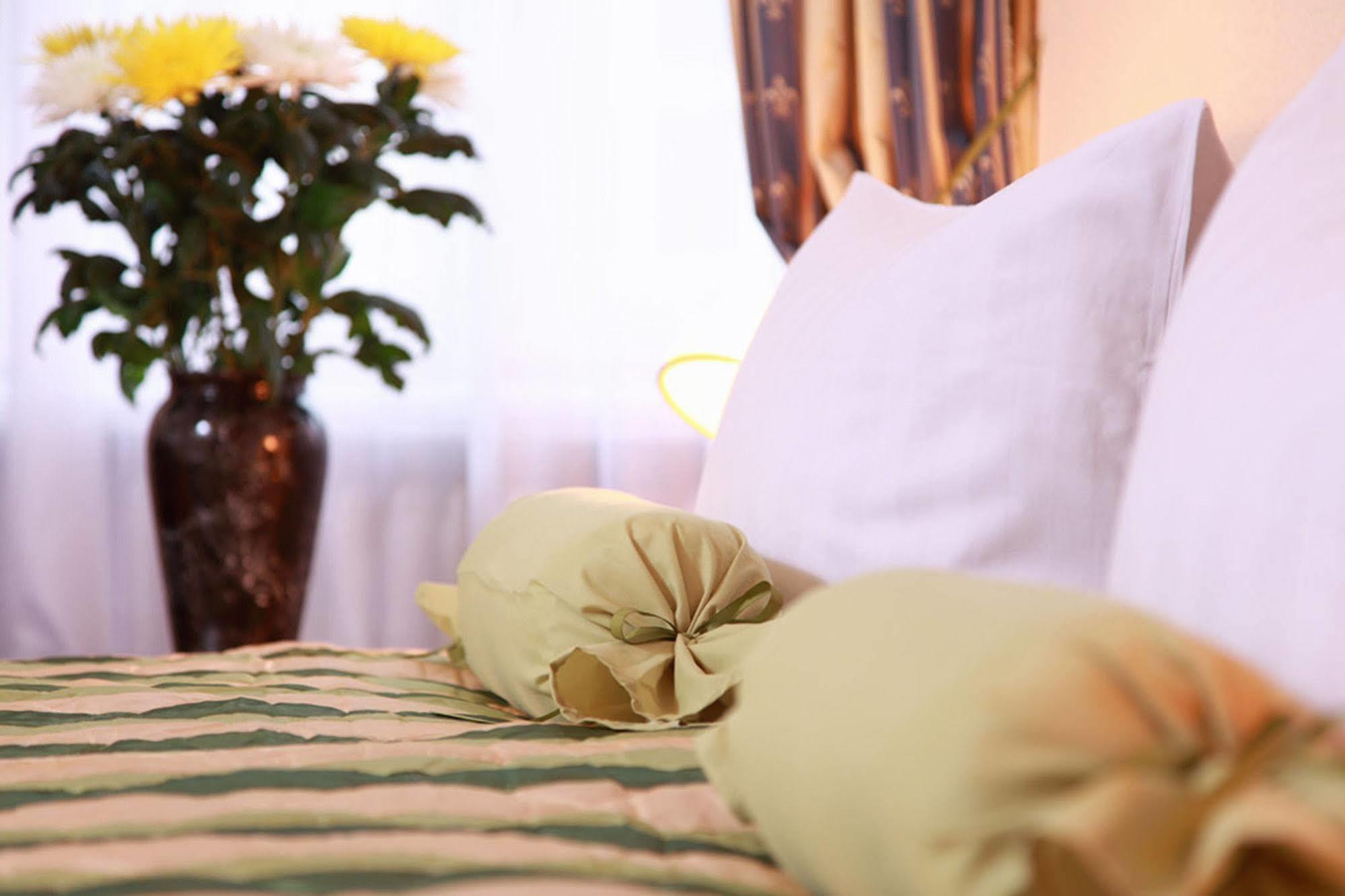 Am Hauptbahnhof Hotel 2*